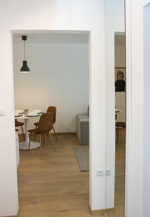 Stylish Retreat High-End Flat Varna Downtown By Flat Mаnager Εξωτερικό φωτογραφία